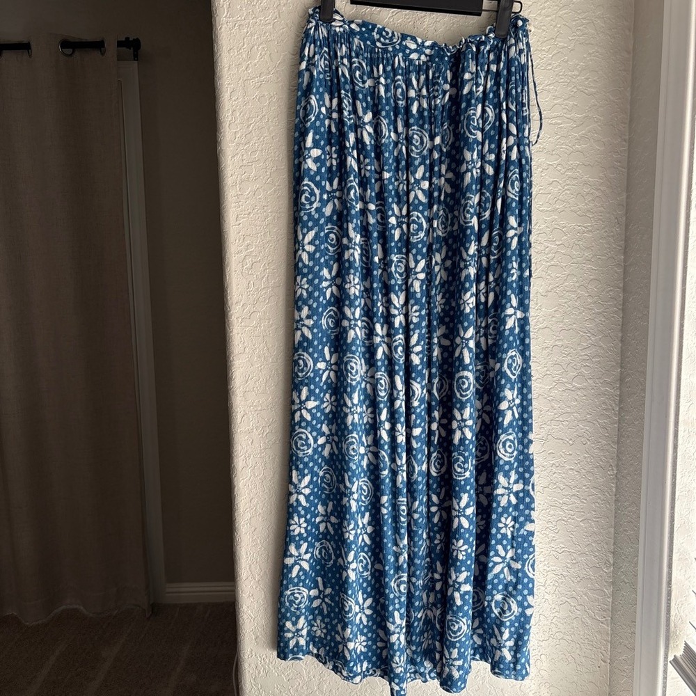 Vintage April Cornell Floral Adjustable Maxi Skirt Blue White Boho Cotton Hippie